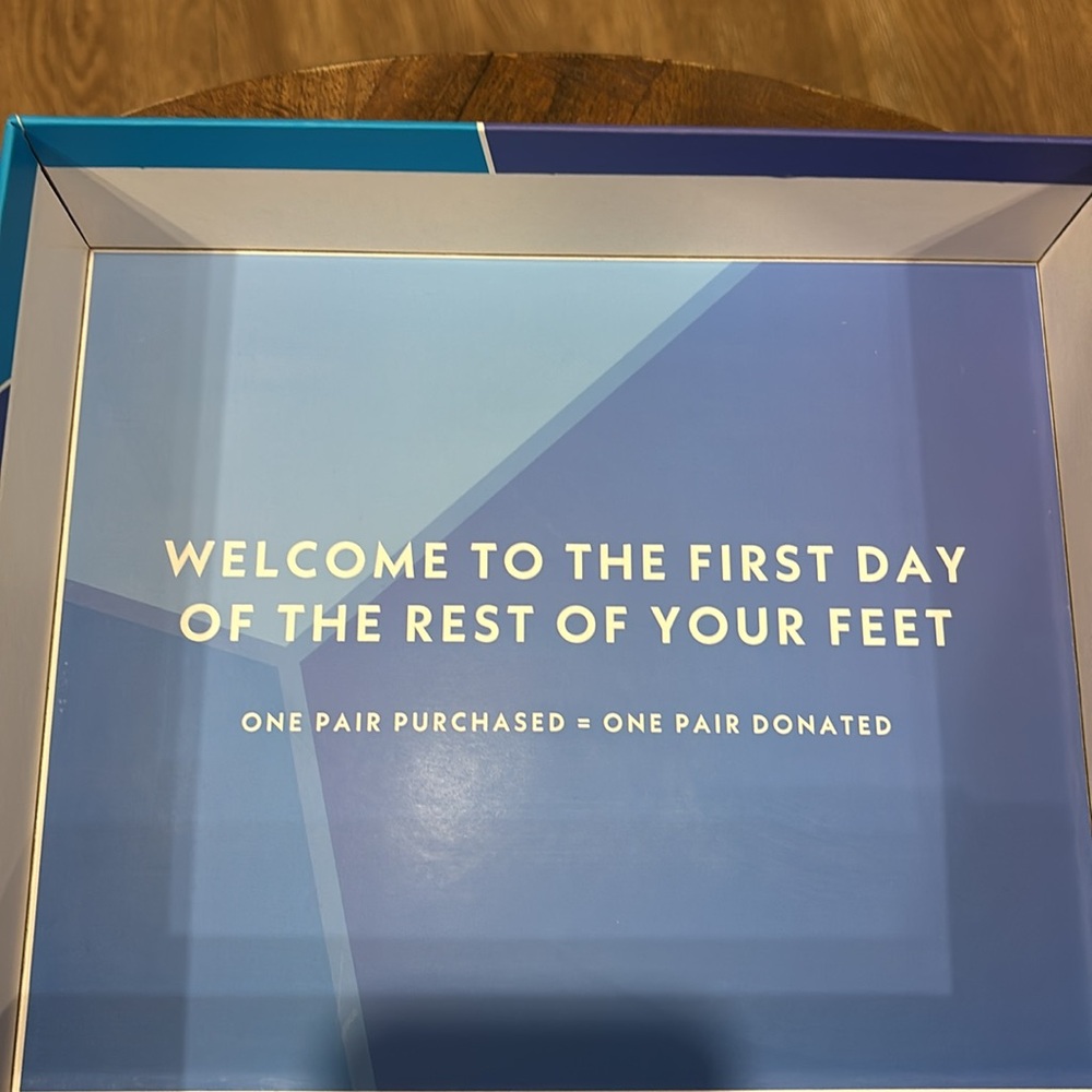 Bombas Women’s Ankle socks 8-pack Gift Box. Size L-9-10.5 - Picture 2 of 5